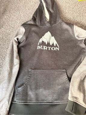 Men’s XL Burton Two-Tone Gray Mountain Logo Hoodie